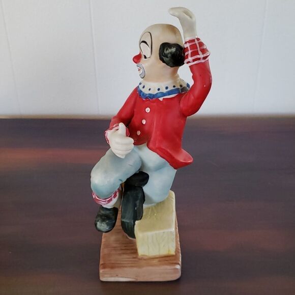 Lot of 2 Vintage Clowns Bisque Porcelain Figurines - Picture 4 of 13